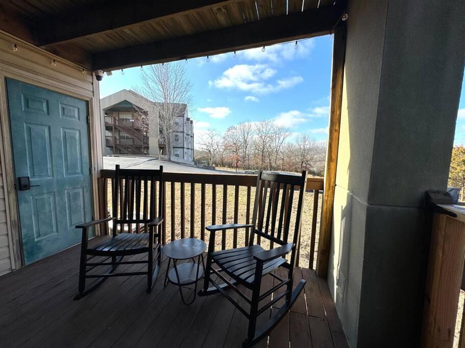 Modern Comfort: Updated Cozy Condo In Indian Point Μπράνσον Εξωτερικό φωτογραφία