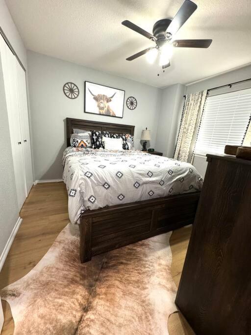 Modern Comfort: Updated Cozy Condo In Indian Point Μπράνσον Εξωτερικό φωτογραφία