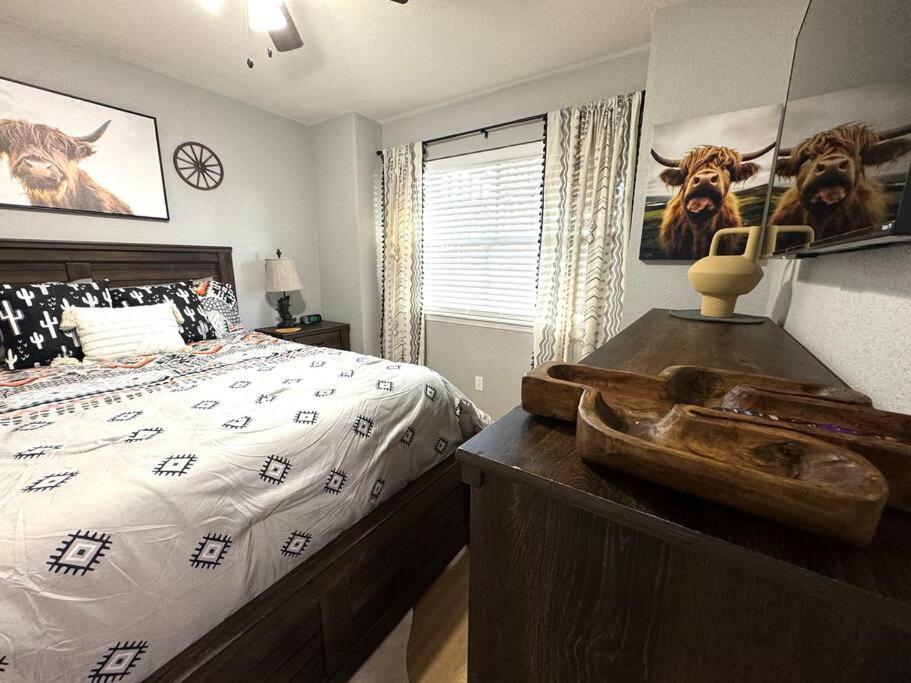 Modern Comfort: Updated Cozy Condo In Indian Point Μπράνσον Εξωτερικό φωτογραφία